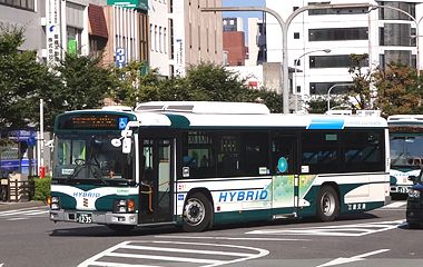 バス待ち／三重交通／大型車両(いすゞERGA/2010年型)